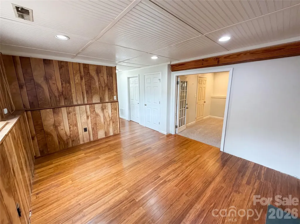 7827 Mallen Drive Charlotte NC 28212