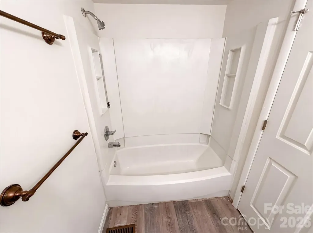 7827 Mallen Drive Charlotte NC 28212