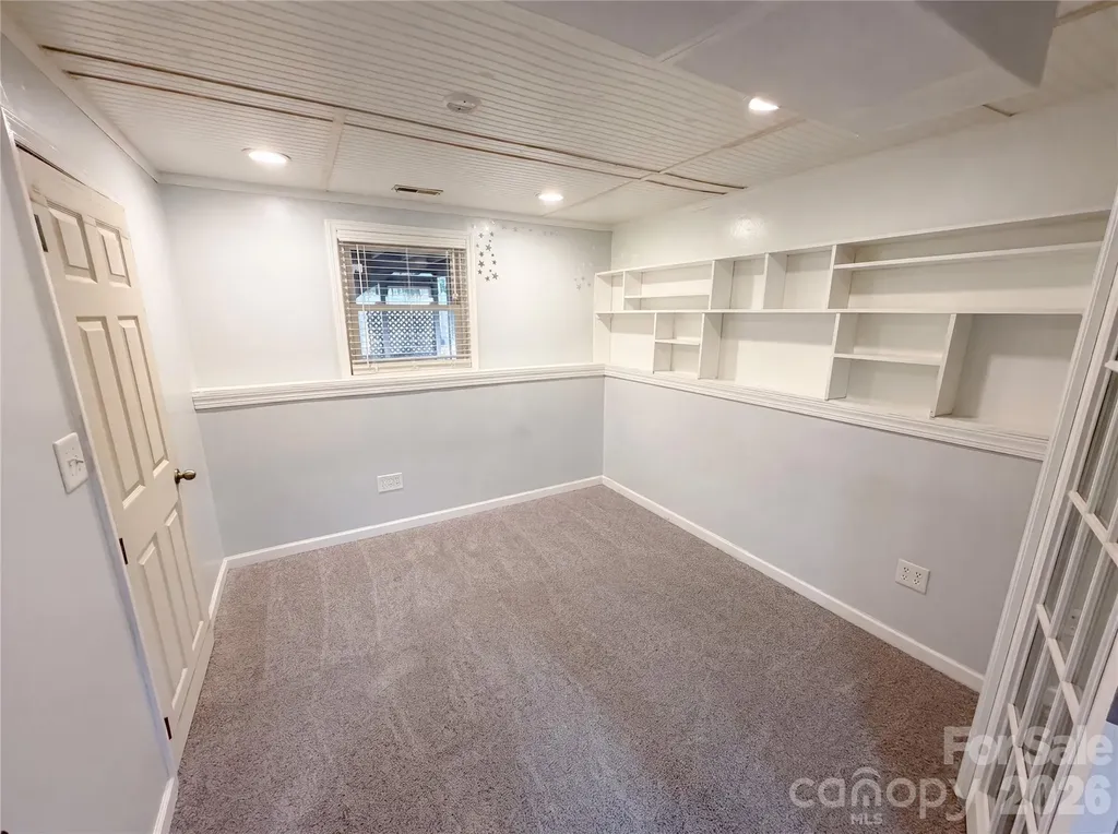 7827 Mallen Drive Charlotte NC 28212