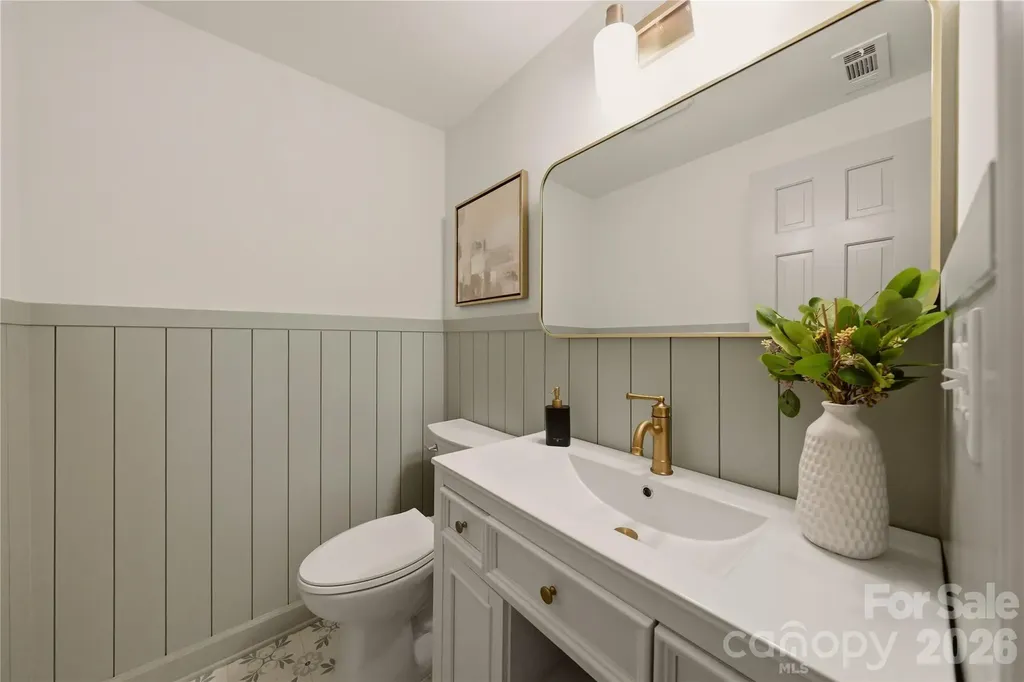 4758 Whetstone Court Charlotte NC 28226
