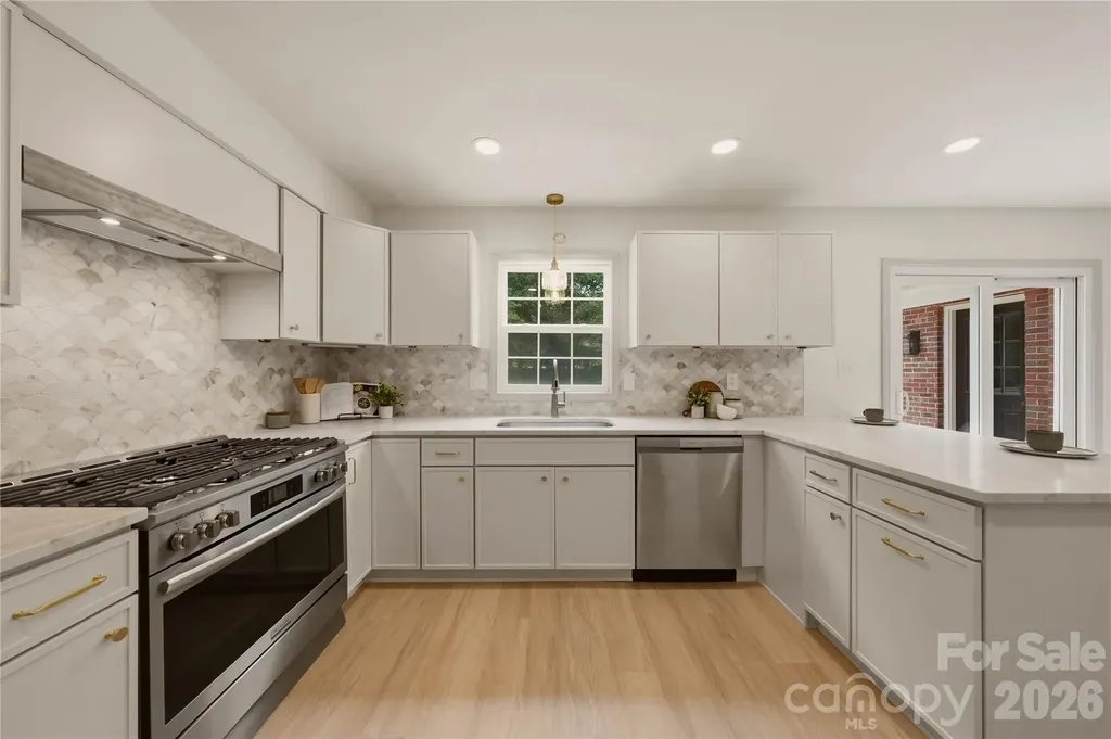 4758 Whetstone Court Charlotte NC 28226