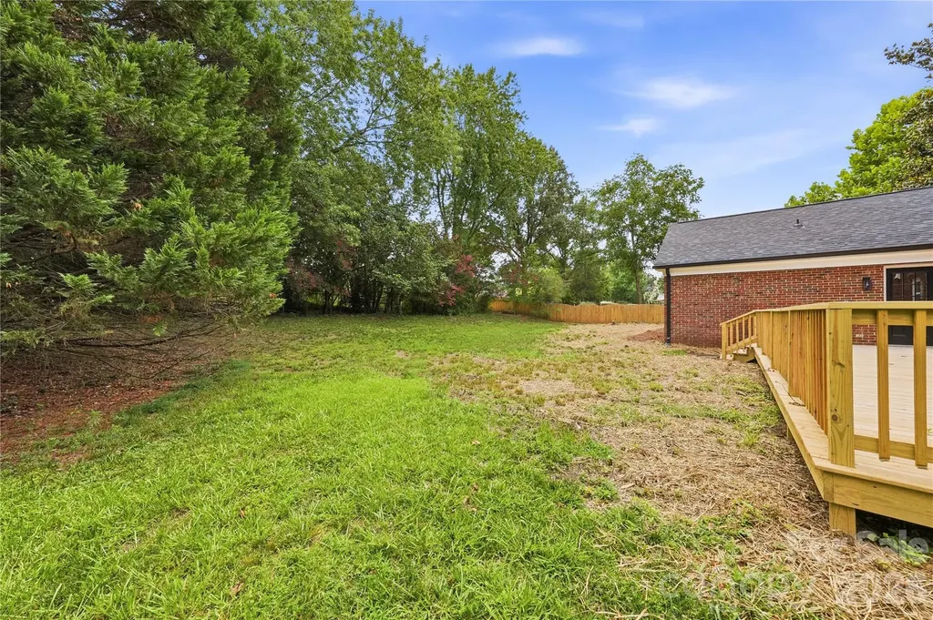 4758 Whetstone Court Charlotte NC 28226