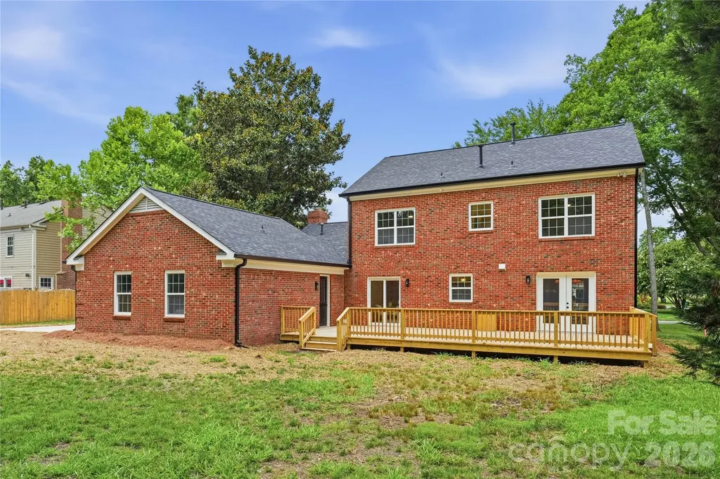 4758 Whetstone Court Charlotte NC 28226