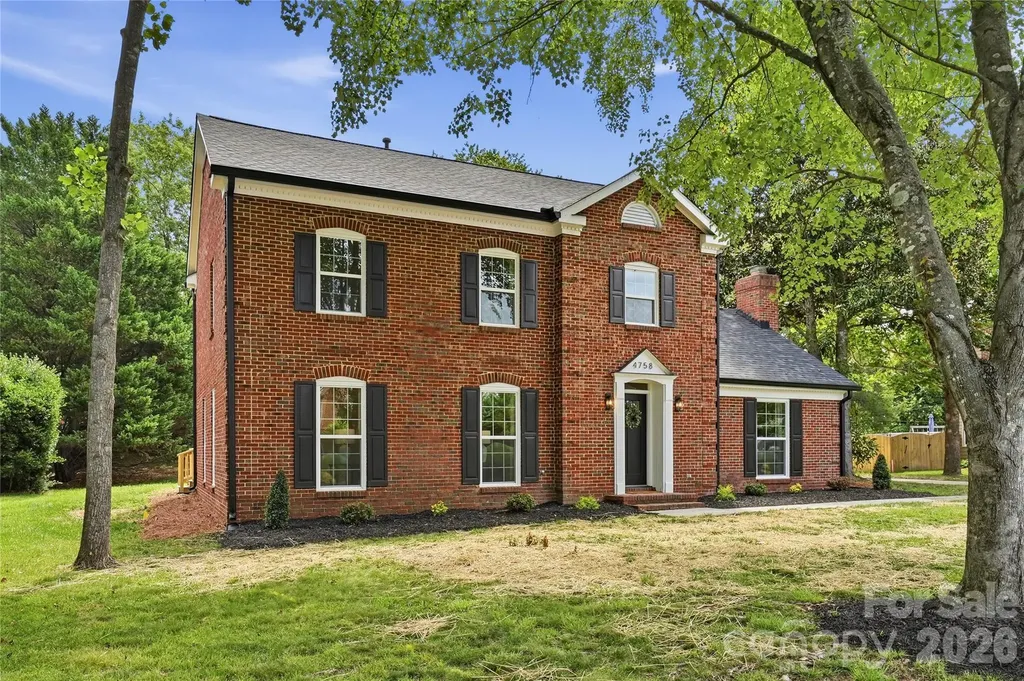 4758 Whetstone Court Charlotte NC 28226