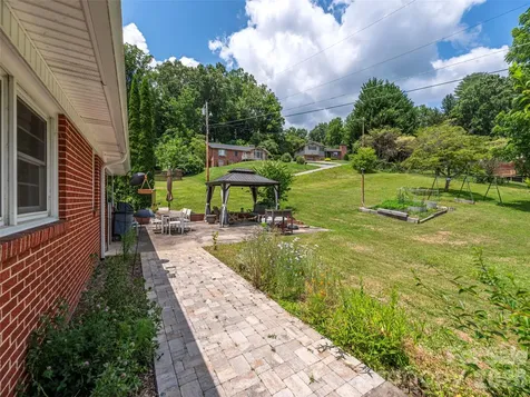 46 Flint Street Waynesville NC 28786