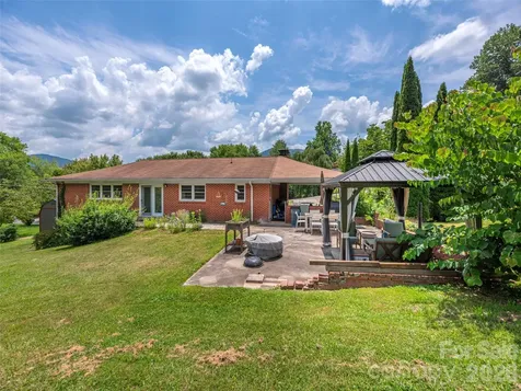 46 Flint Street Waynesville NC 28786