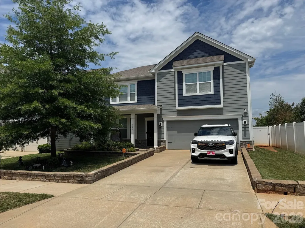 109 E Americana Drive Mooresville NC 28115