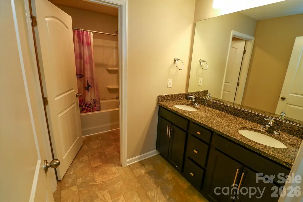 109 E Americana Drive Mooresville NC 28115