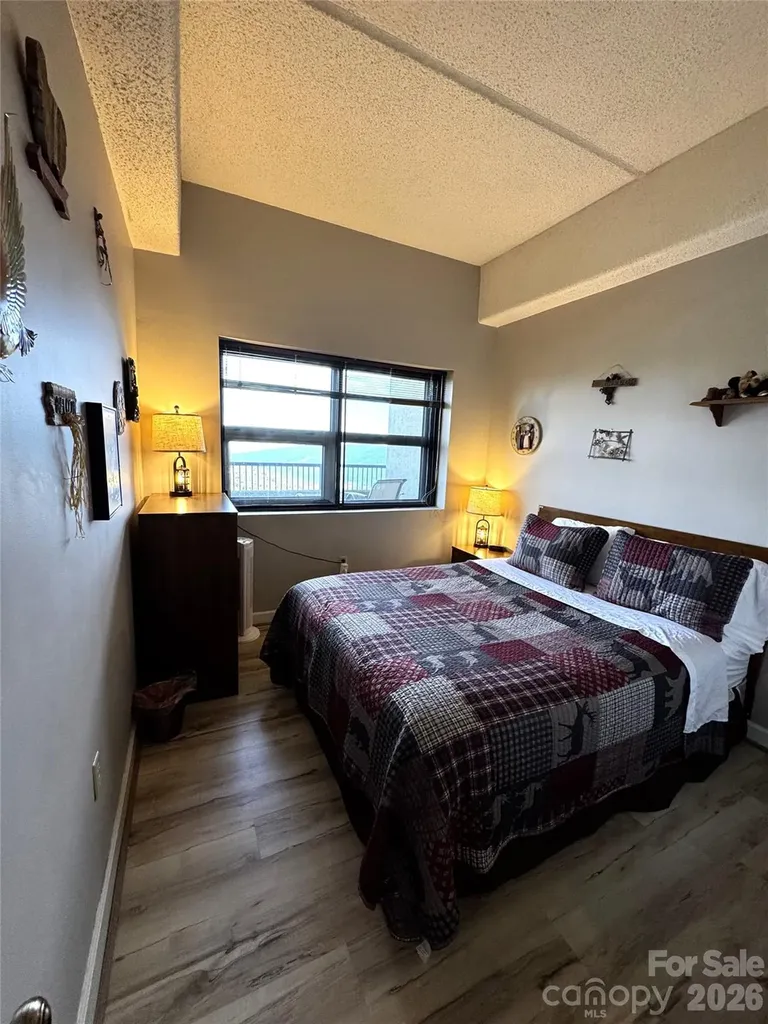 303 Sugar Top Drive Sugar Mountain NC 28604