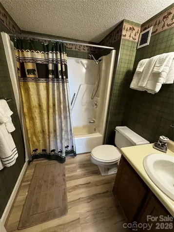 303 Sugar Top Drive Sugar Mountain NC 28604