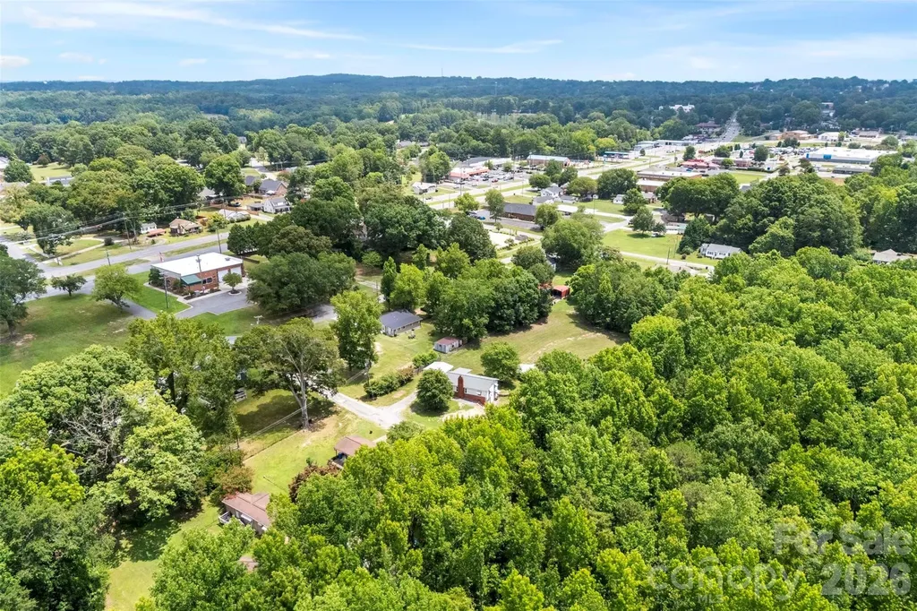 1302 W Gold Street Extension Kings Mountain NC 28086
