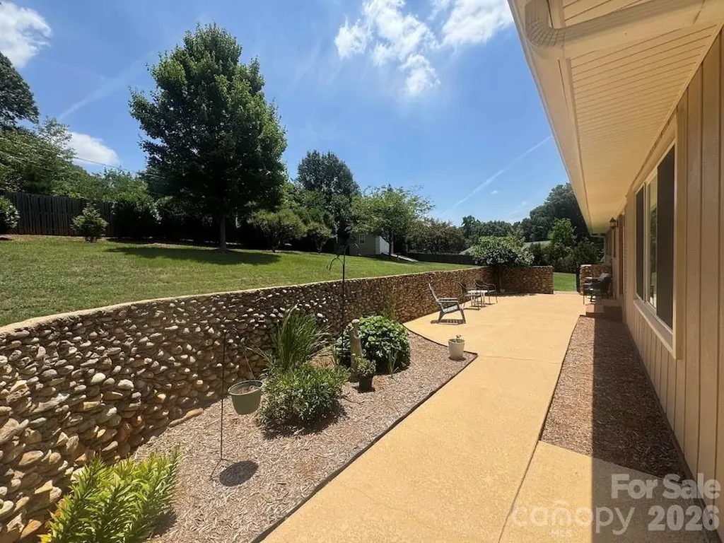 9050 Miriam Drive Huntersville NC 28078