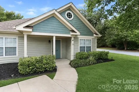 1224 Larkspur Drive Mooresville NC 28115