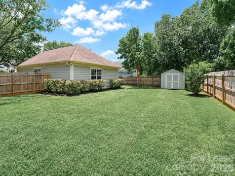 1224 Larkspur Drive Mooresville NC 28115