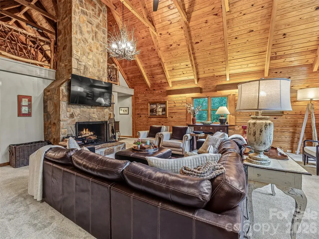 280 Laurel Creek Cedar Mountain NC 28718