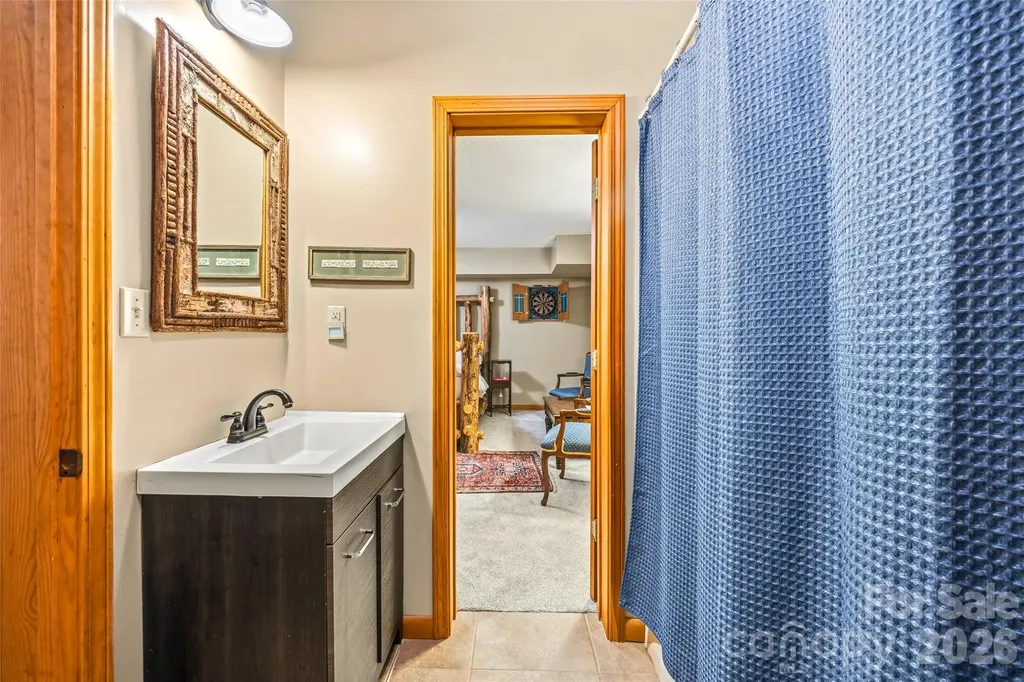 280 Laurel Creek Cedar Mountain NC 28718