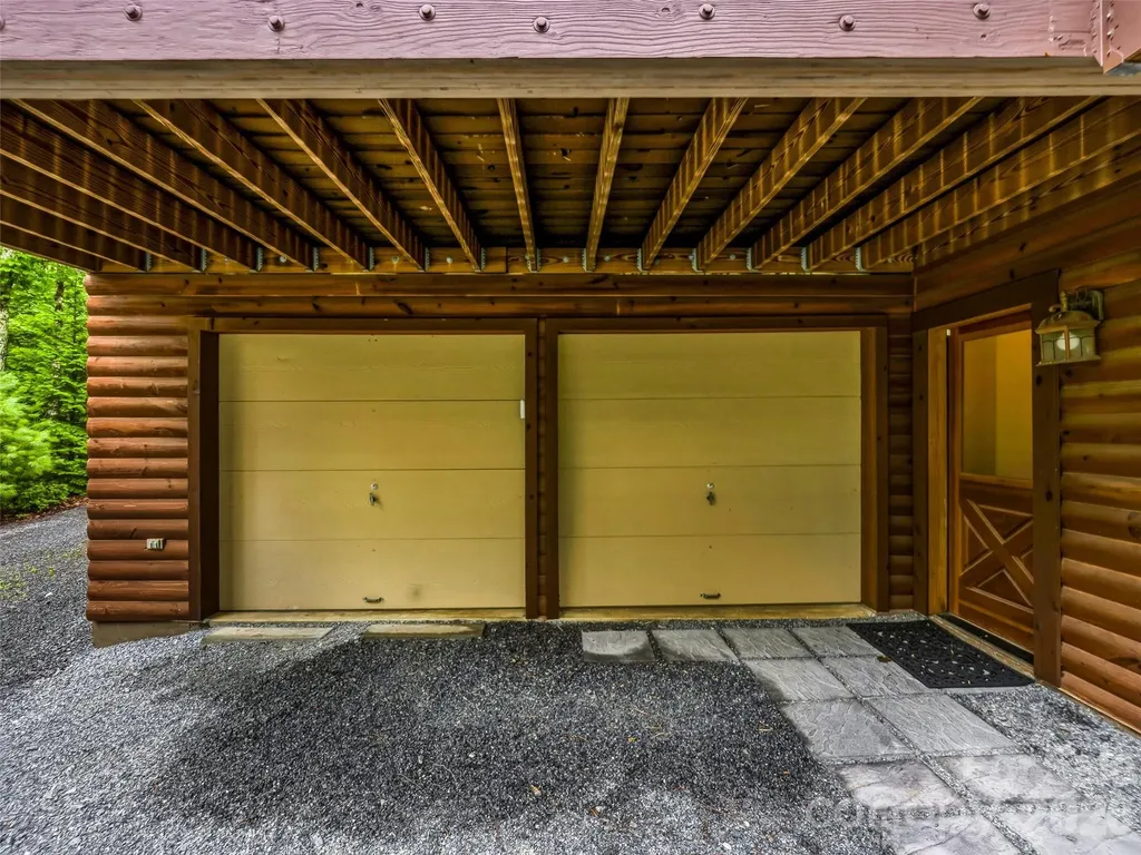 280 Laurel Creek Cedar Mountain NC 28718