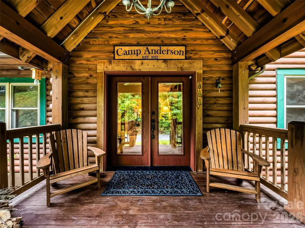 280 Laurel Creek Cedar Mountain NC 28718