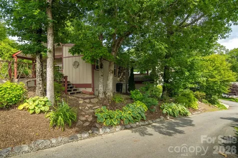 335 Snowshoe Loop Newland NC 28657