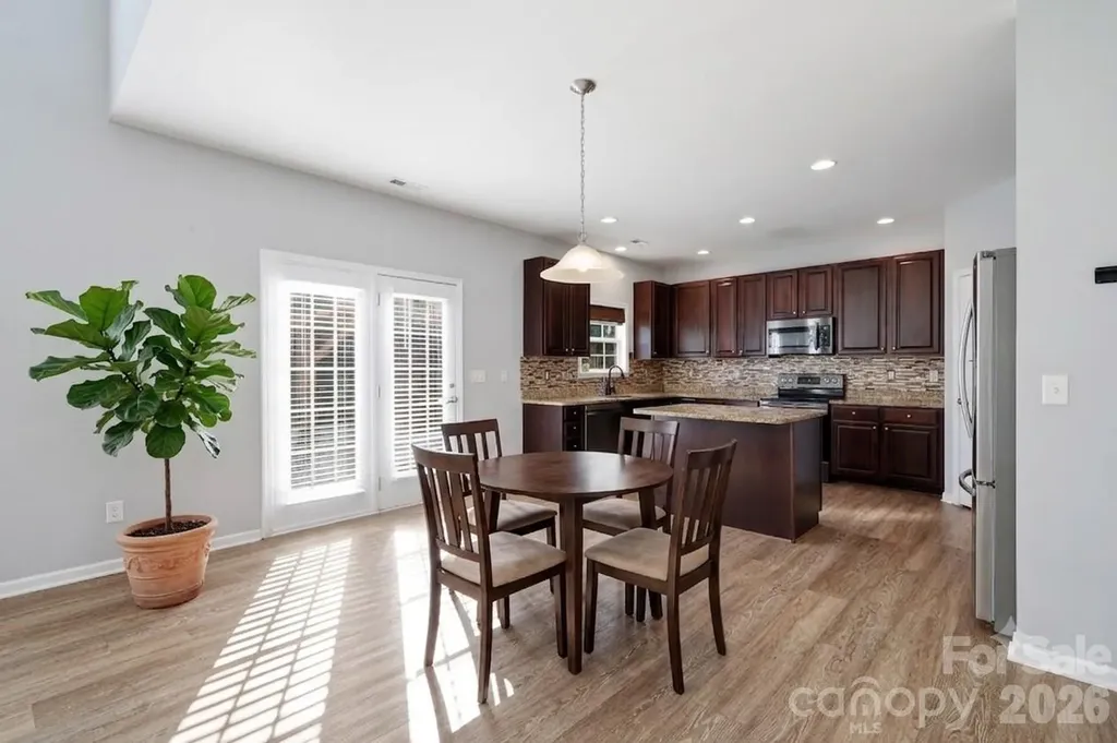 197 Roanoke Road Fletcher NC 28732
