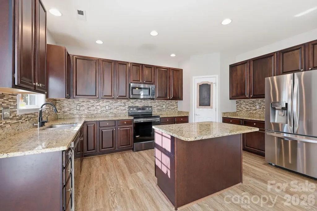 197 Roanoke Road Fletcher NC 28732