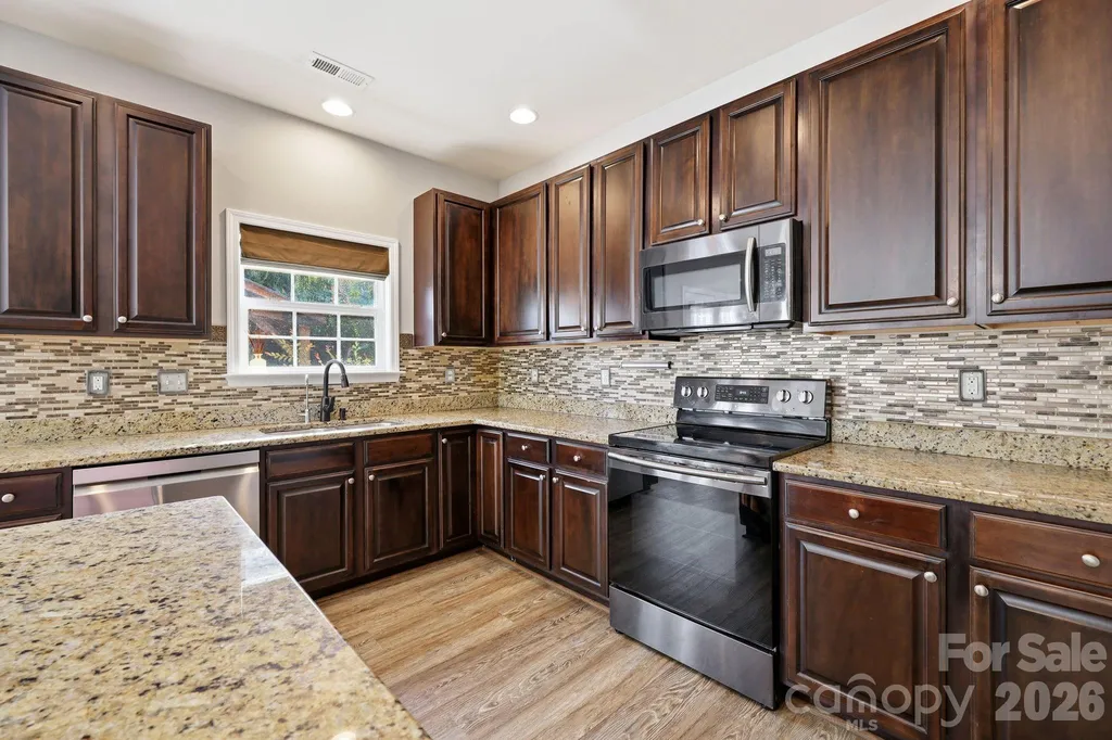 197 Roanoke Road Fletcher NC 28732
