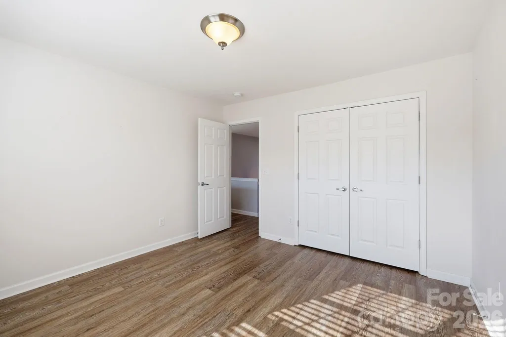 197 Roanoke Road Fletcher NC 28732