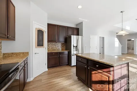 197 Roanoke Road Fletcher NC 28732