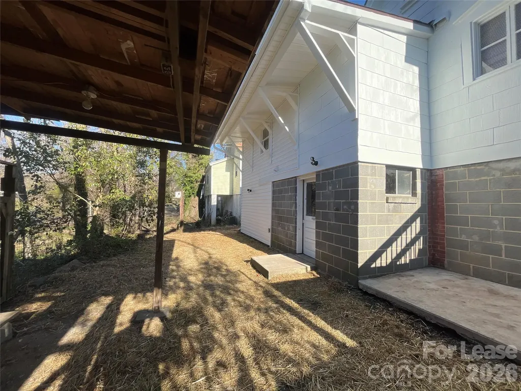 608 S Yadkin Avenue Spencer NC 28159
