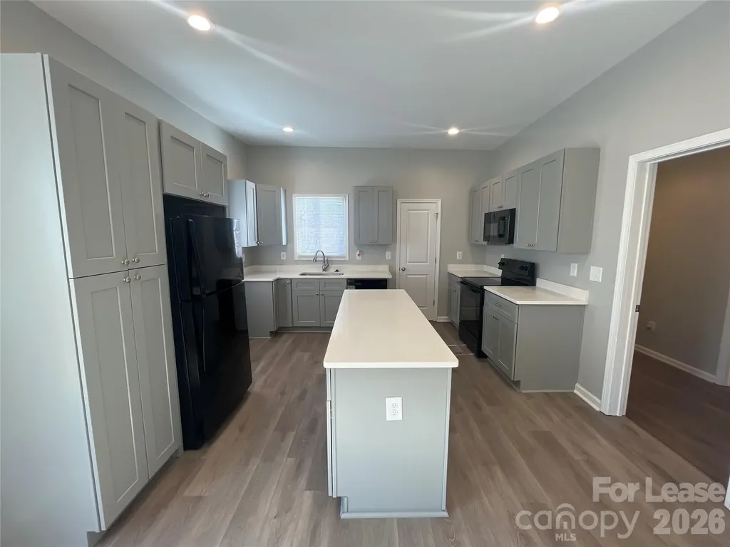 608 S Yadkin Avenue Spencer NC 28159