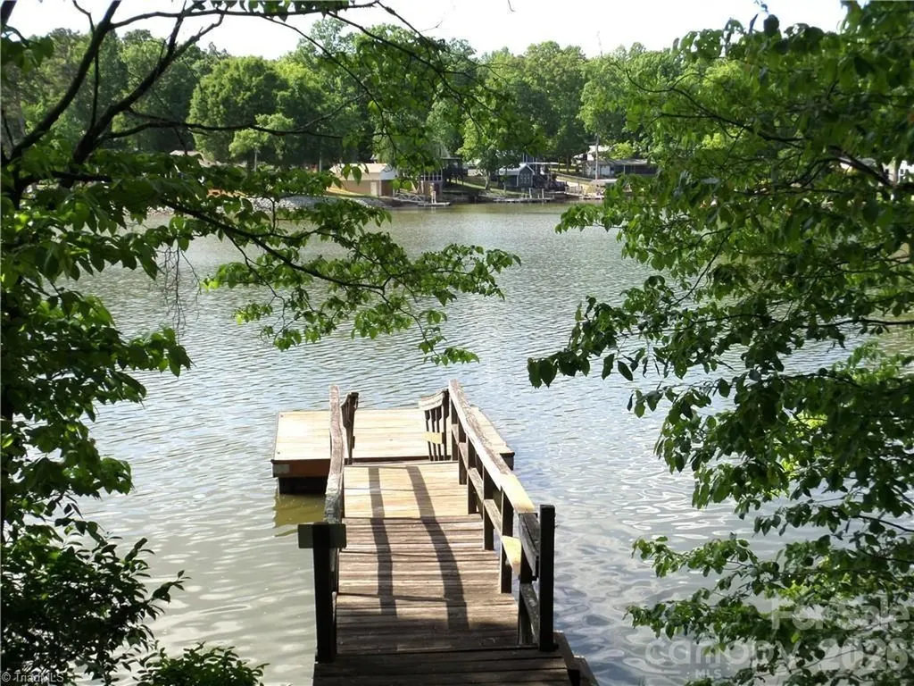 1220 Lake Drive 9 Lexington NC 27292