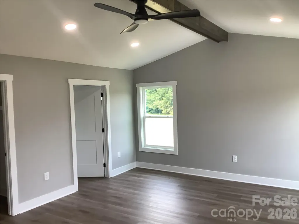 401 Oak Grove Road Kings Mountain NC 28086