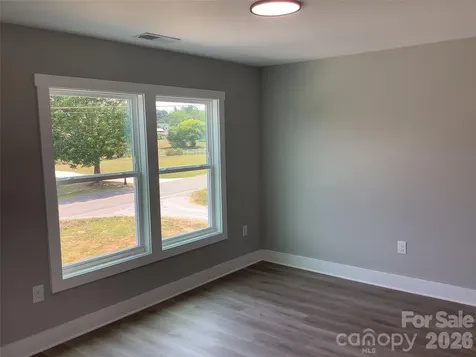 401 Oak Grove Road Kings Mountain NC 28086