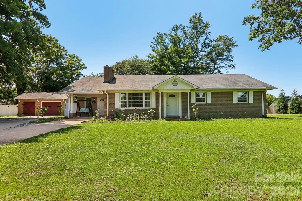 1153 Airport Road Flat Rock NC 28731