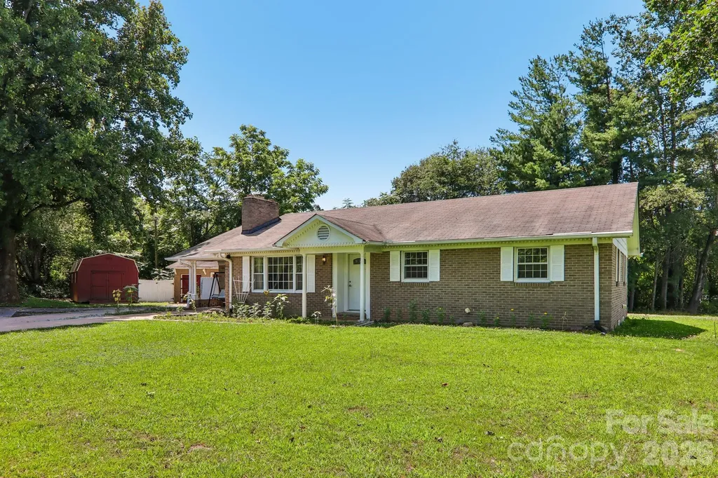 1153 Airport Road Flat Rock NC 28731