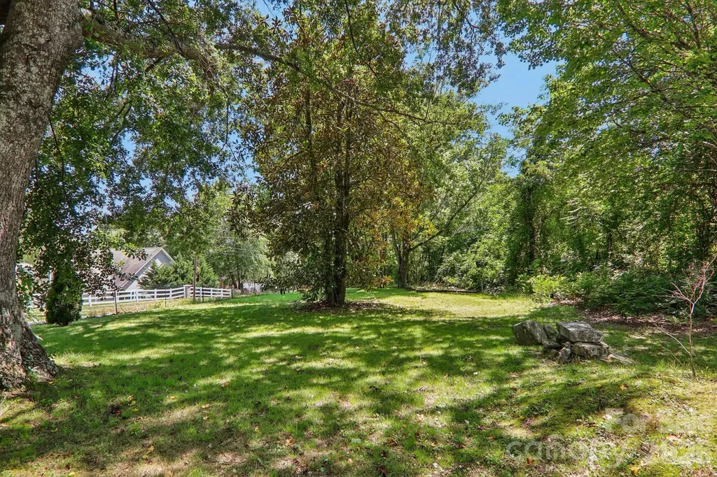 1153 Airport Road Flat Rock NC 28731