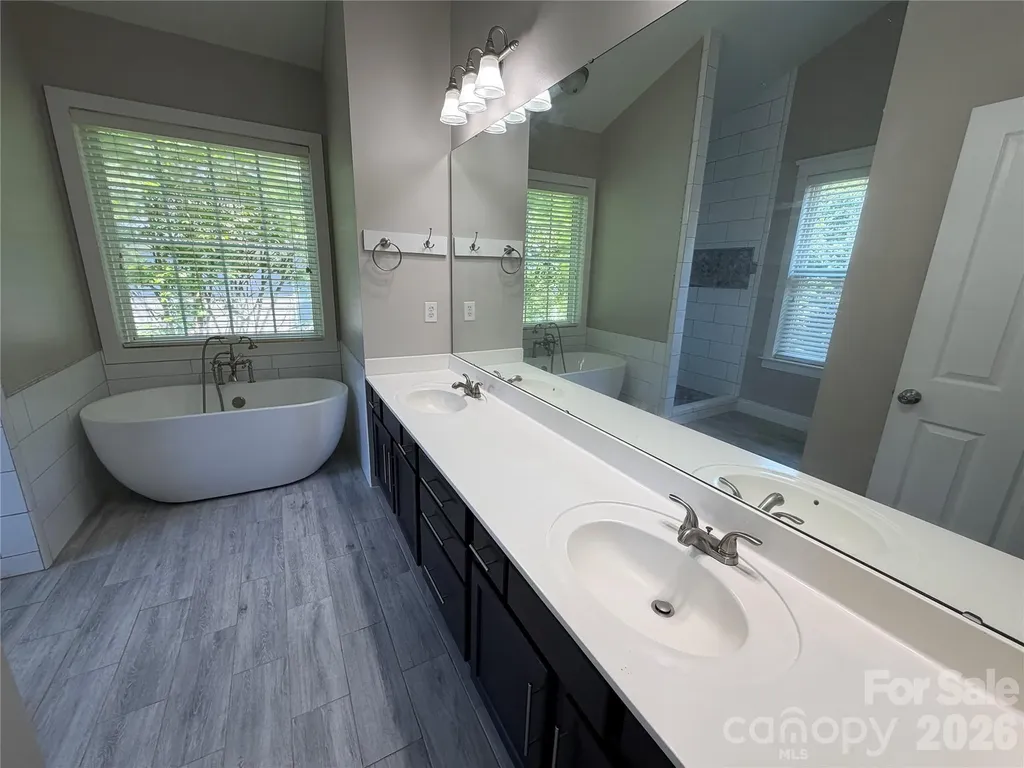 7416 Lochrein Ridge Drive Huntersville NC 28078