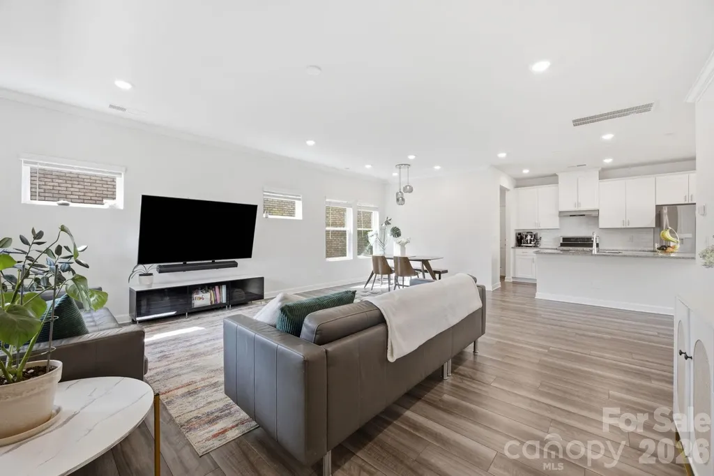 1218 Colgher Street Charlotte NC 28227
