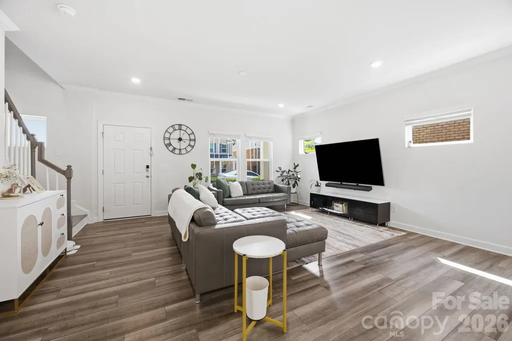 1218 Colgher Street Charlotte NC 28227