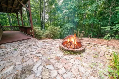 420 Nathan Mcdaniel Drive Nebo NC 28761