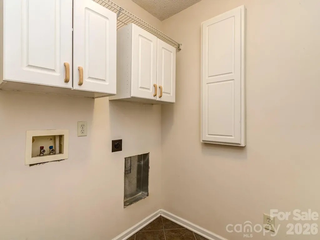 13050 Planters Row Drive Charlotte NC 28278
