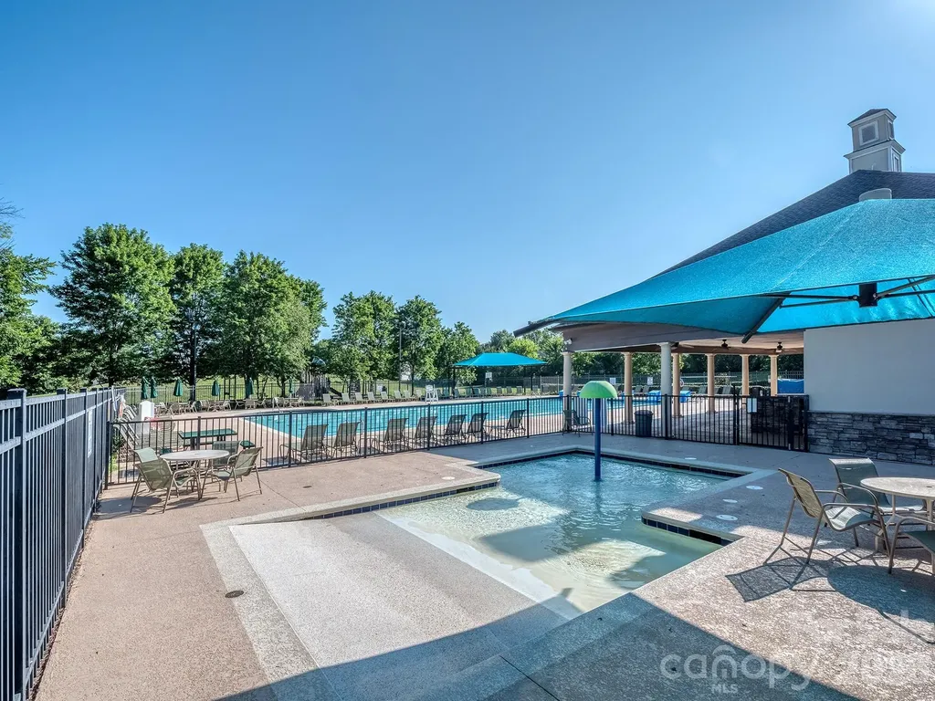 13050 Planters Row Drive Charlotte NC 28278