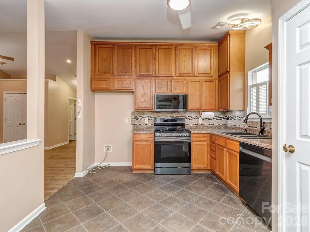 13050 Planters Row Drive Charlotte NC 28278