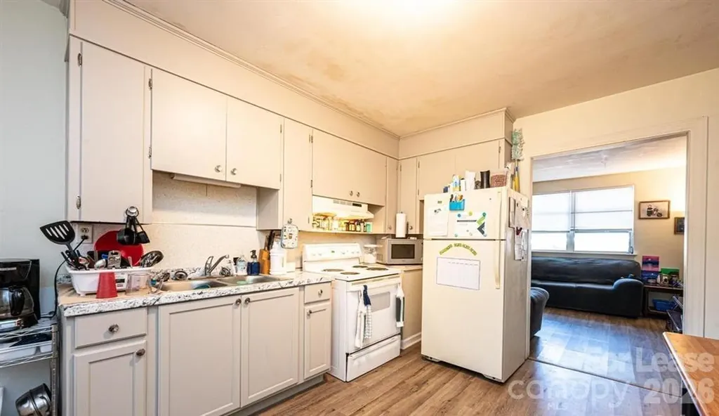 283 15th Street SE Hickory NC 28602