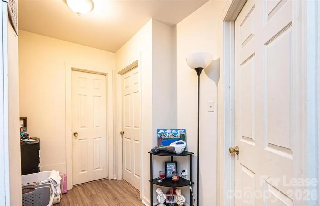 283 15th Street SE Hickory NC 28602