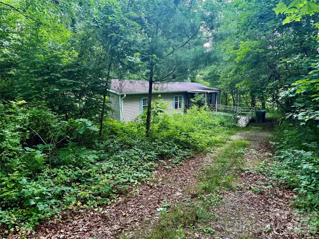 549 Caribou Road Asheville NC 28803