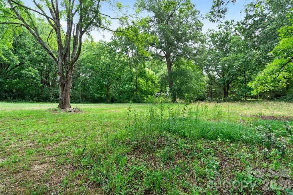 1706 Concord Avenue Monroe NC 28110