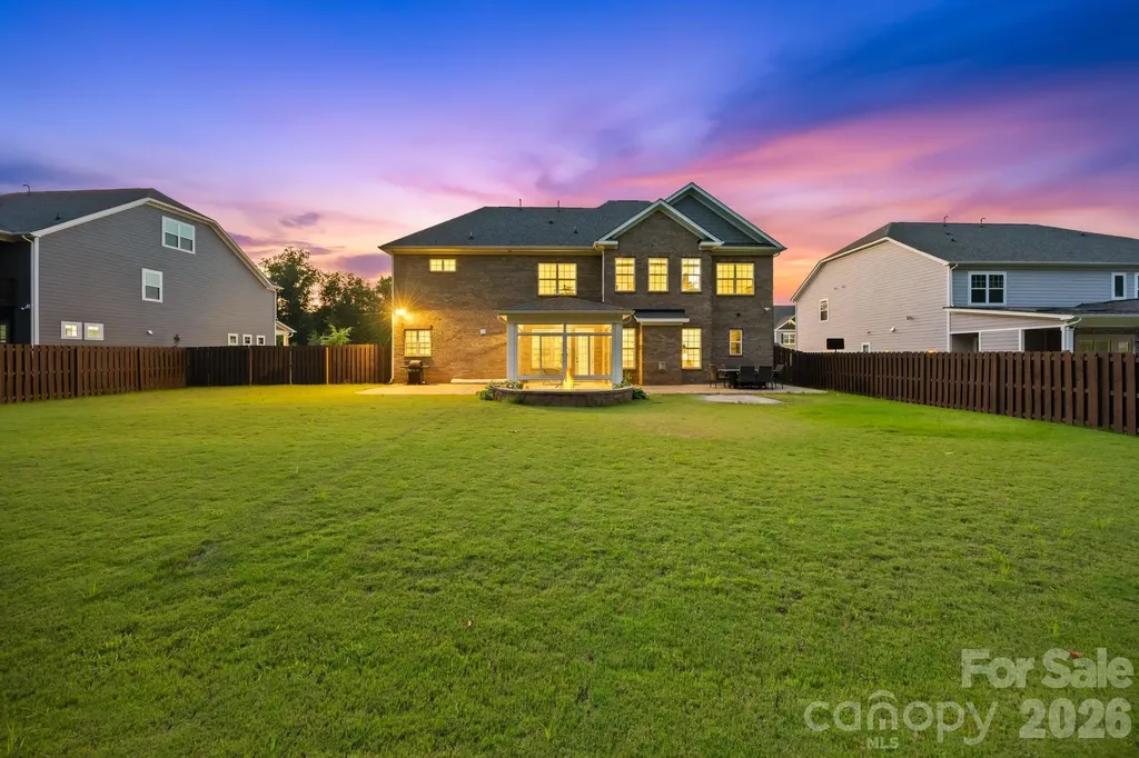 809 Brown Creek Drive Matthews NC 28104