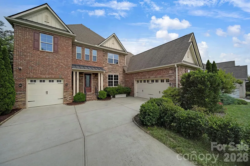 105 Highclere Drive Waxhaw NC 28173