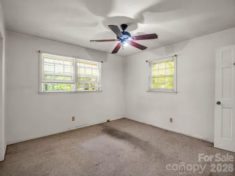 926 Toxaway Court Hendersonville NC 28791